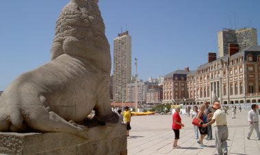 Fin de semana XXL:  turistas  gastaron $42.646 millones