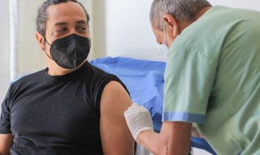 Habilitan la colocación de la quinta dosis contra el COVID-19