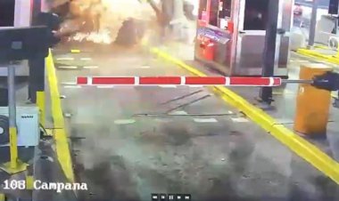 VIDEO: muere al chocar a 120 km por hora contra un peaje