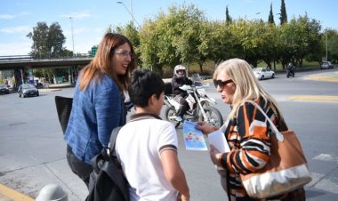 Concientizan sobre el traslado seguro de menores de 12 años en automóviles