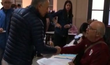 Roberto Basualdo votó e insistió con el uso de la boleta única