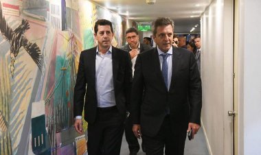 Gobernadores apoyaron a Massa y designó a "Wado" De Pedro como jefe de campaña