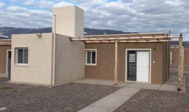 Quienes son los preadjudicatarios de los nuevos barrios del IPV