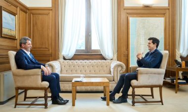 Uñac se reunió con "Wado" de Pedro en casa Rosada