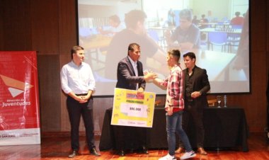 Entregaron los premios de la Semana de Juventudes