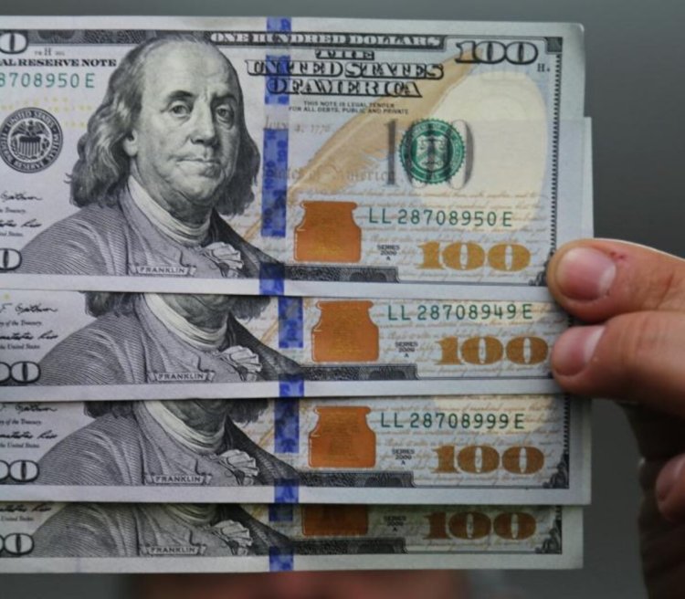 El dólar blue cayó 120 pesos en apenas dos días