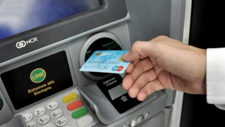 Empleados públicos cobararán sus haberes de octubre con el 12,7% de aumento