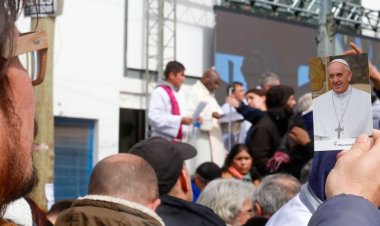 Curas villeros encabezaron un festival para promover la visita del Papa