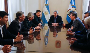 Gattoni recibió al diputado Nacional Leandro Santoro