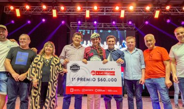 La Peña del Asador hizo historia al coronar por primera vez a una mujer