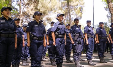 Toman juramento a más de 400 policías