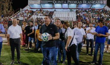 El gobernador participó de la apertura del Mundialito de Trinidad