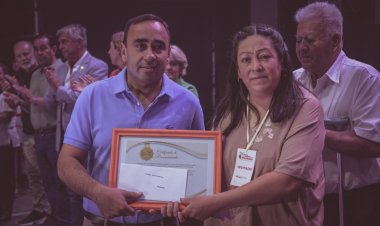 Iglesia reconoció a vecinos por su aporte a la cultura como ejemplo para la comunidad