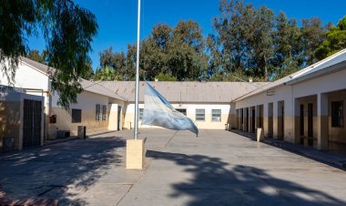 Rivadavia colaboró con 87 escuelas para volver a clases