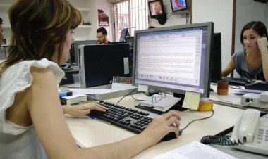 El salario formal cayó 15% en términos reales en el último semestre