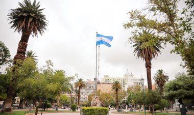 Como funcionarán los servicios por el feriado del 25 de Mayo