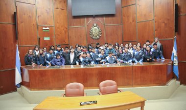 La escuela Manuel Belgrano visitó la Cámara de Diputados
