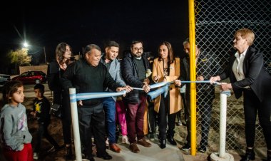 Romina Rosas inauguró iluminación y Polideportivo  en el barrio San Cayetano
