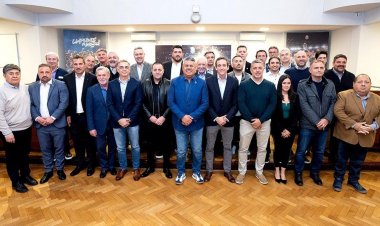 La AFA anunció que hará las elecciones con el aval de Conmebol