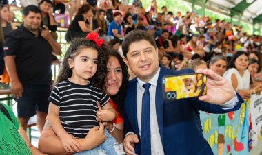 Santa Lucía celebró la muestra anual de educación física de los jardines maternales municipales