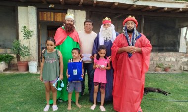 Dos mellizas no videntes dejaron una carta en braille a los Reyes Magos en 9 de julio