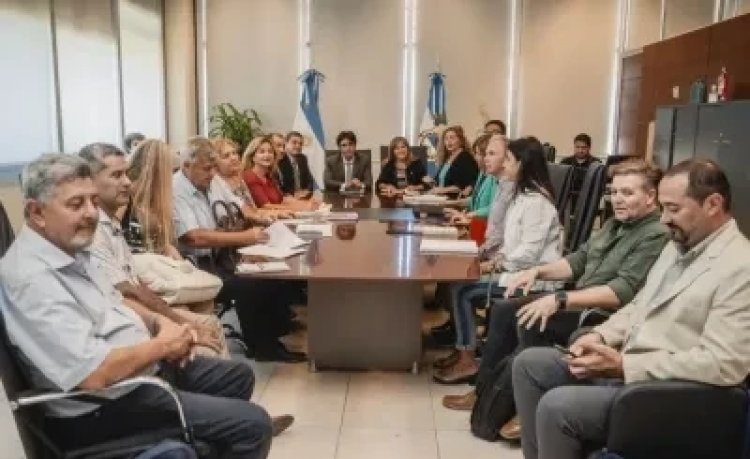 Los gremios docentes iniciarán negociaciones con el Gobierno provincial