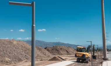 La obra de ensanche de la histórica Calle 5 avanza con la iluminación