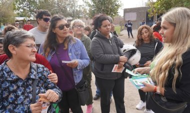 Asesoran sobre Juego Responsable en los operativos del programa San Juan Cerca