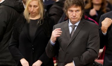 Javier Milei viajará a la ceremonia de asunción del papa León XIV