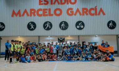 Más de 200 chicos disfrutaron del Encuentro de Escuelitas de Futsal