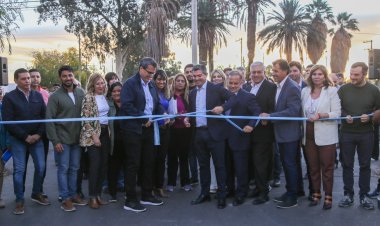 Orrego inauguró la primera obra del programa provincial de pavimentación urbana