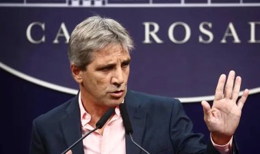 Cuántos dólares tiene fuera del país el ministro Luis Caputo?