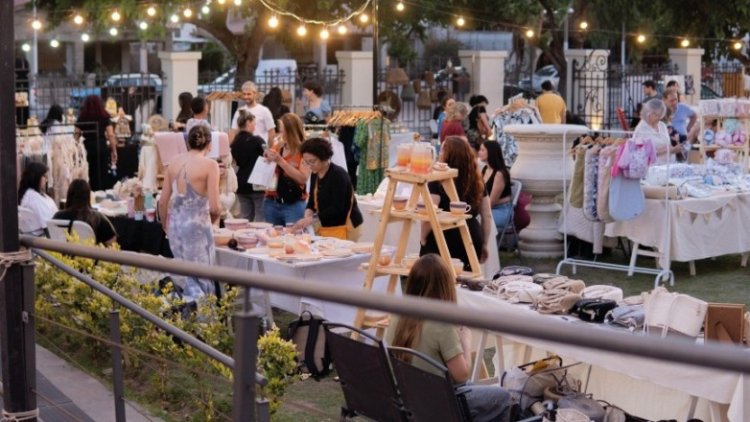 Paseo de domingo por la tarde en el Chalet Cantoni