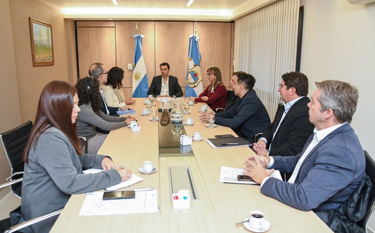 Diputados recibieron a representantes del INTA para analizar la situación del organismo