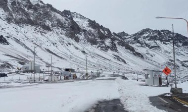 El Paso a Chile sigue cerrado por intensas nevadas