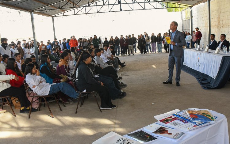 San Juan Escribe llegó a Sarmiento