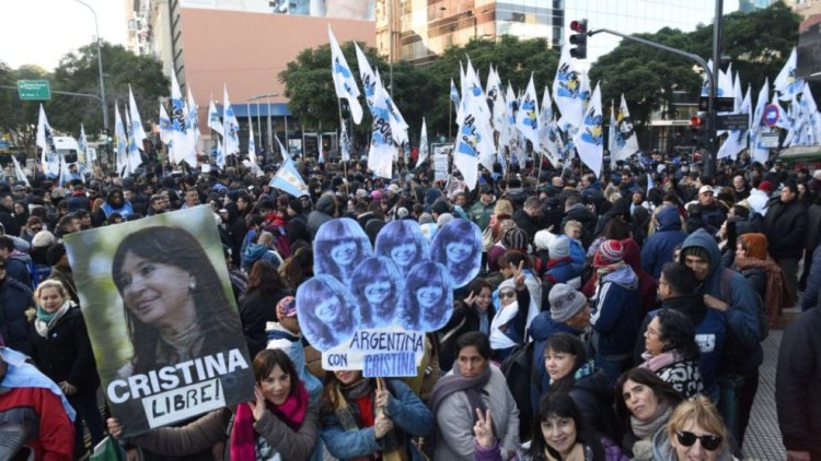 La palabra de Cristina Kirchner en vivo: "Fuerza, compañeros, los quiero mucho"