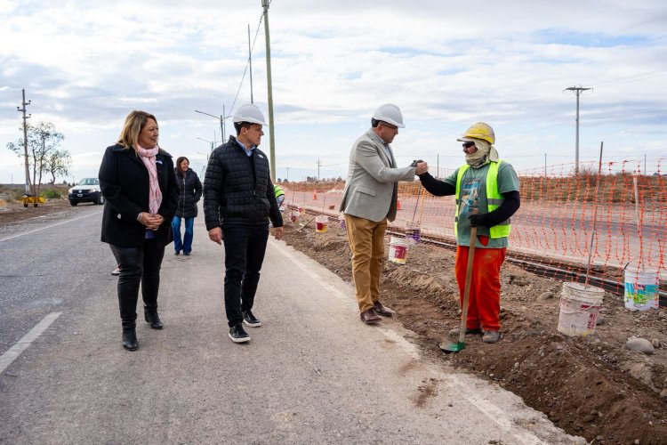 Rivadavia avanza con el embellecimiento del Boulevard de Ignacio de la Roza