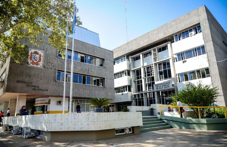 La Ciudad consolida su identidad territorial e institucional con una nueva ordenanza
