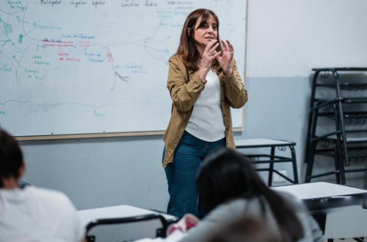 Educación comunica que comenzó el pago de los vouchers educativos