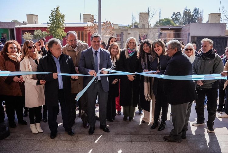 Orrego inauguró el moderno edificio de la Escuela Blas Parera en Rivadavia