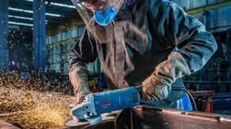 El Gobierno redujo aranceles a la importación de maquinarias y herramientas industriales