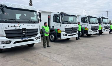 Rivadavia inicia su mes aniversario con la presentación de nuevos camiones para servicios públicos