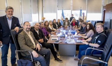 Gobierno de San Juan y gremios docentes lograron un acuerdo en negociación paritaria