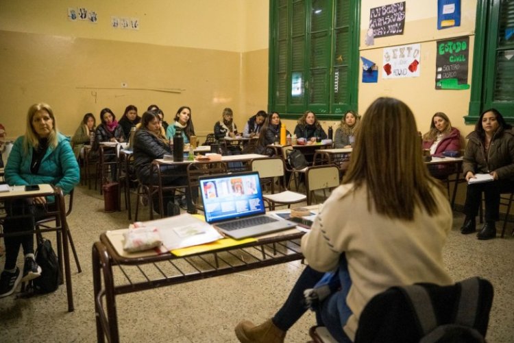 Con más de 1100 docentes comenzaron los ateneos didácticos de alfabetización