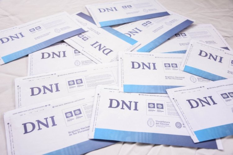 Con más de 700 trámites en una semana, el Ministerio de Gobierno visitó seis departamentos