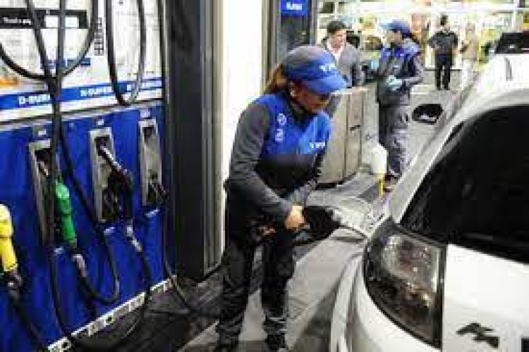 Se desploma la venta de combustibles