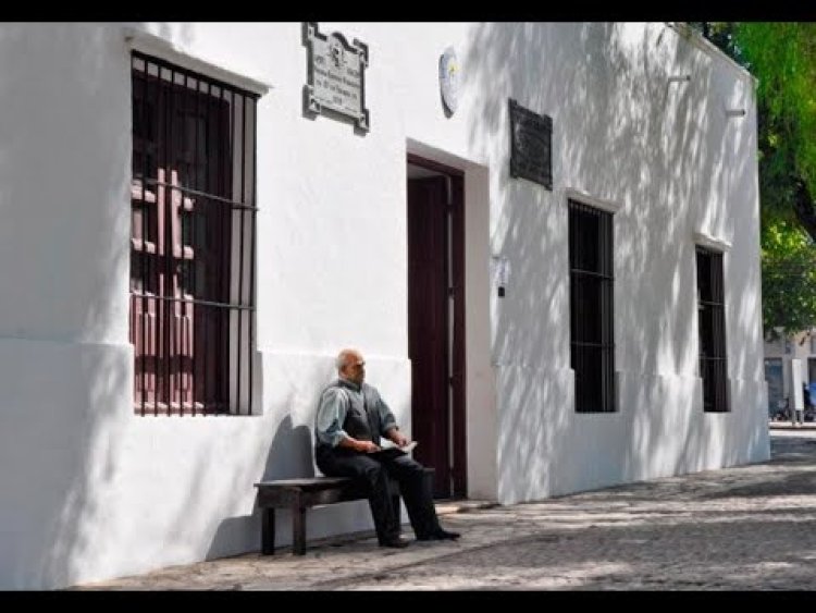 Cierran la Casa de Sarmiento para atacar un foco de termitas