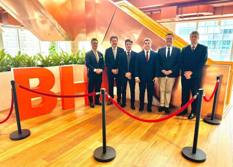 Orrego se reunió con autoridades de BHP y Vicuña en Adelaida