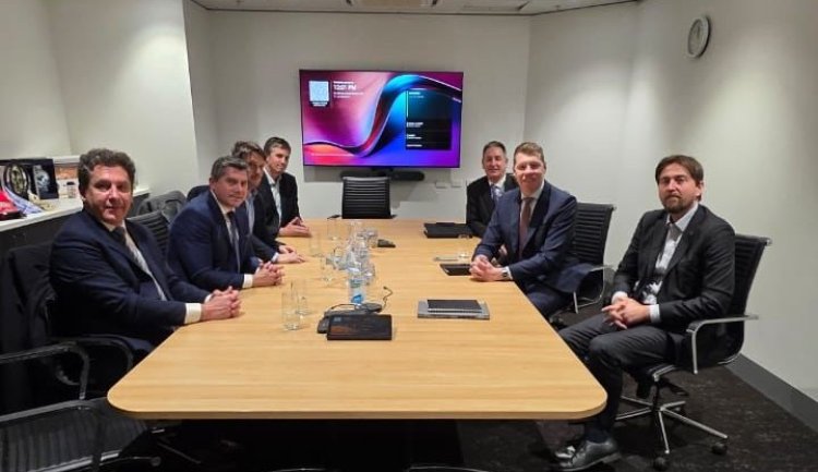 Orrego mantuvo importantes reuniones con el Gobierno de South Australia